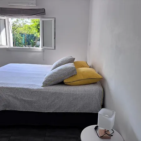 Cabanon Capo Di Feno Tatil Evi